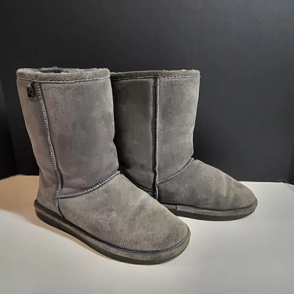 Bearpaw Gray Short Wintet Boots